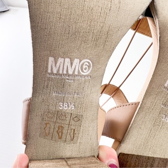 MM6 Sandals womens size 8.5 Ankle Strap Leather Two Toned Block Heel - Picture 10 of 10